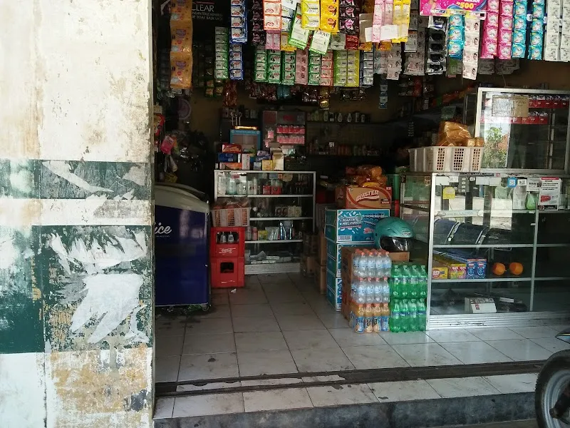 Toko Lyita Cingebul: Jantung Belanja Serba Ada di Cilacap